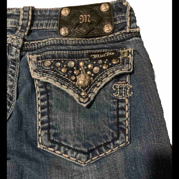 Miss Me Jeans - Picture 3 of 4